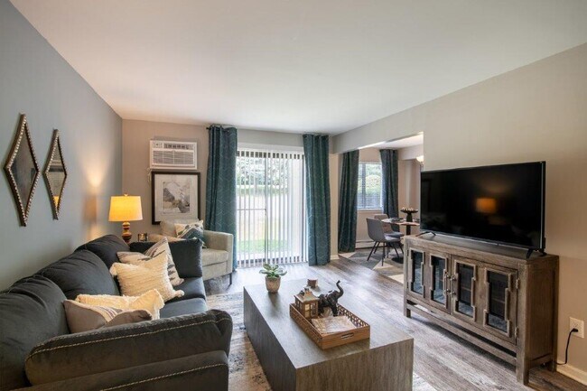 Imperial Gardens Apartment Homes