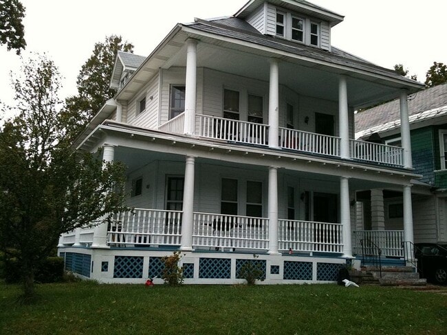 Building Photo - 67 S Main Ave Unit 2