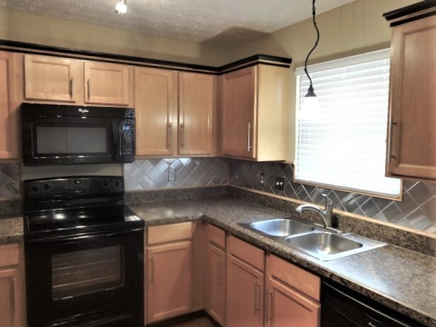 Photo - 6121 Eden Valley Dr