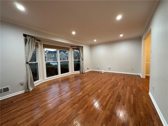 Photo - 3664 High Green Dr