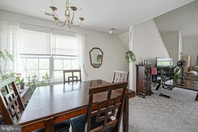 Photo - 2408 Rabbit Run Rd