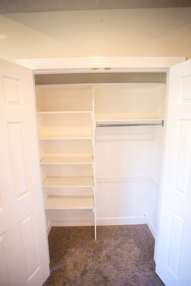 Photo - 1364 Northridge Dr Unit 2