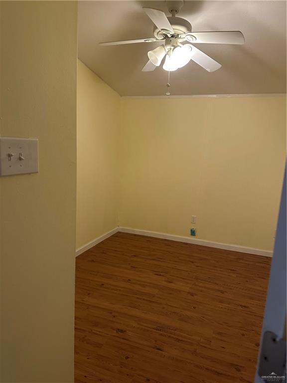 323 W Davis Rd