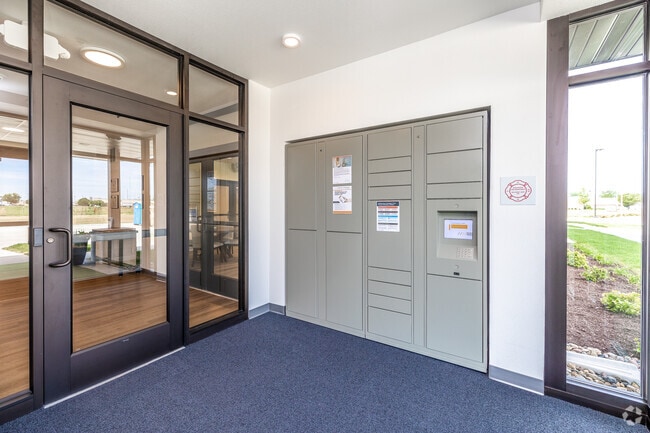 Secured Entrance & Package Lockers