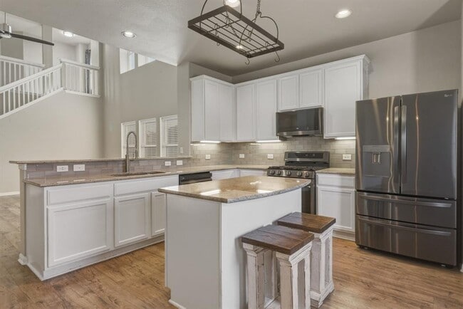 Photo - 125 Exeter Cove