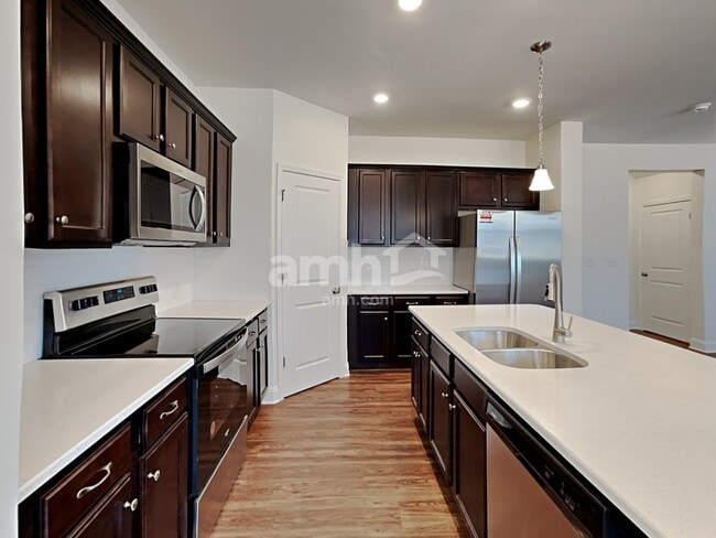 Photo - 110 Keyser Dr