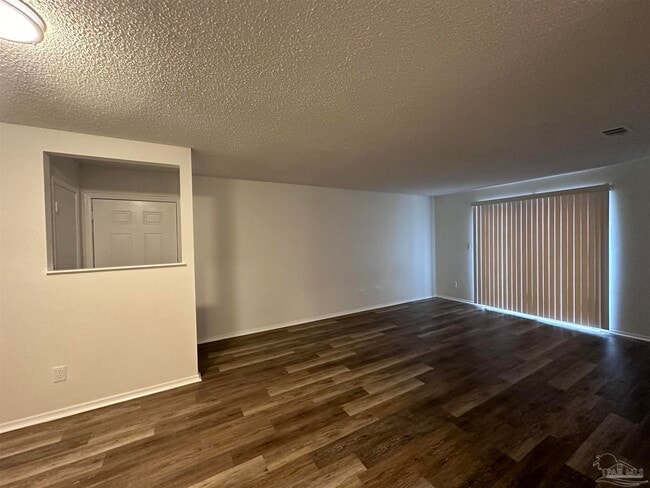 Photo - 7002 Lanier Dr