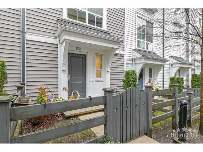 Photo - 2838 Livingstone Ave