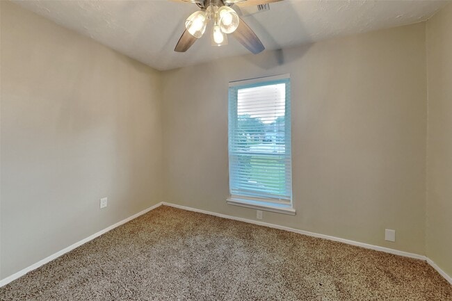 Photo - 10107 King Ranch Ln
