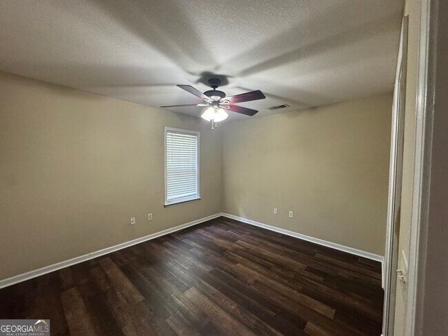 Photo - 5601 Landings Pkwy