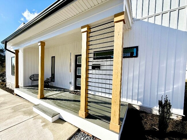 Photo - 3203 Memorial Ave Unit A