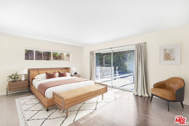 Photo - 3543 Scadlock Ln