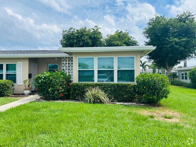Building Photo - 250 High Point Blvd Rental