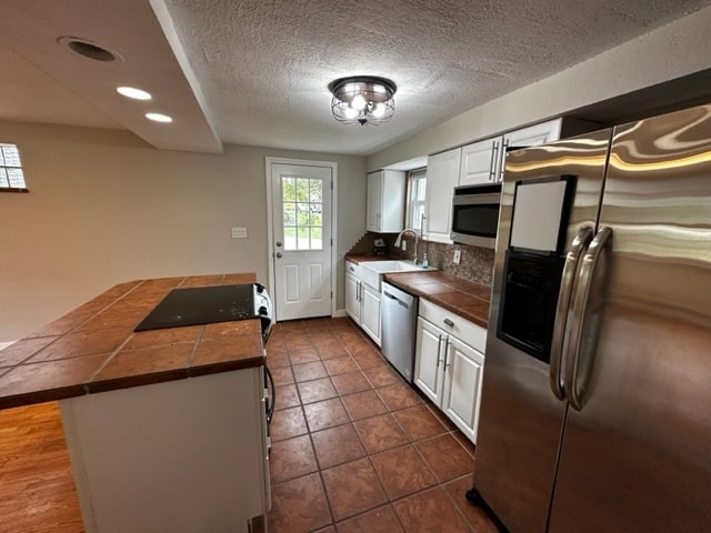 Photo - 930 Bower Hill Rd