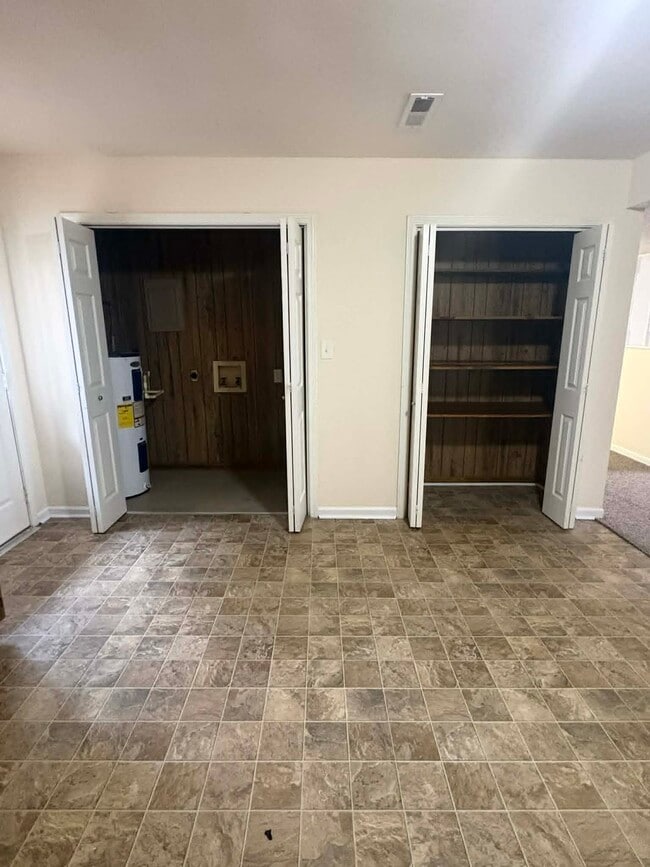 Photo - 1712 McGregor Ct