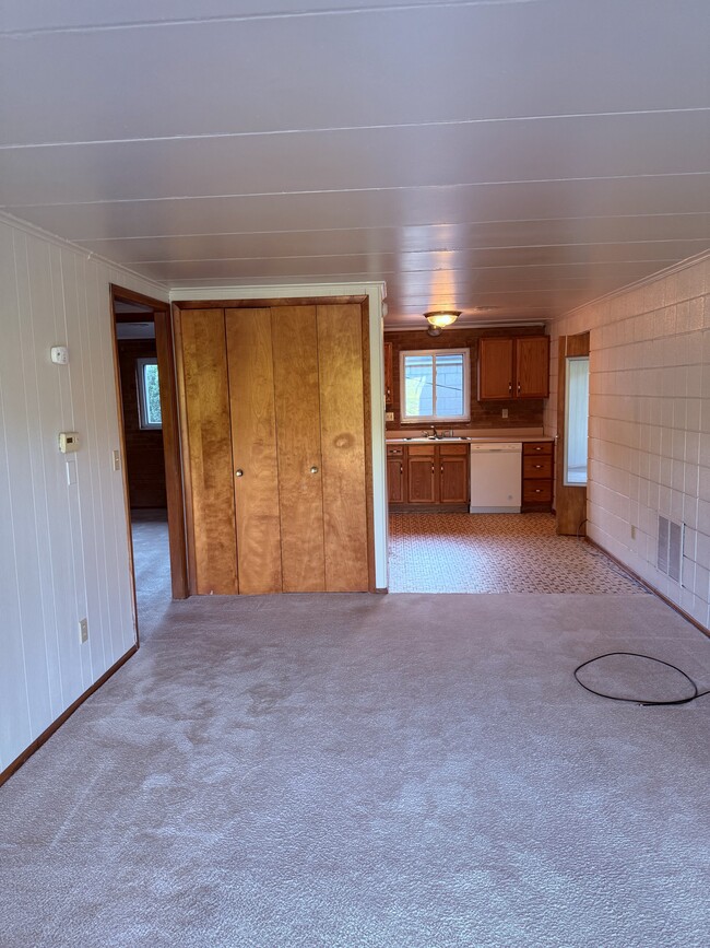 Photo - 437 College Ave Unit 3A