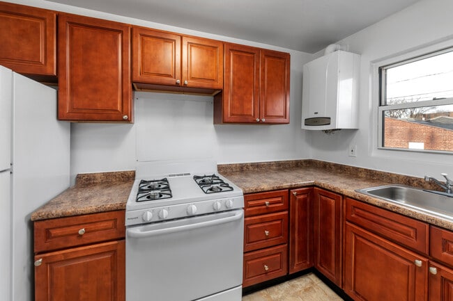 Omni Apartments