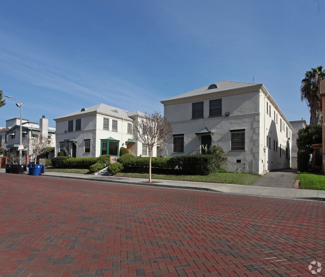 Photo - 1400-1410 L Ron Hubbard Way Apartments