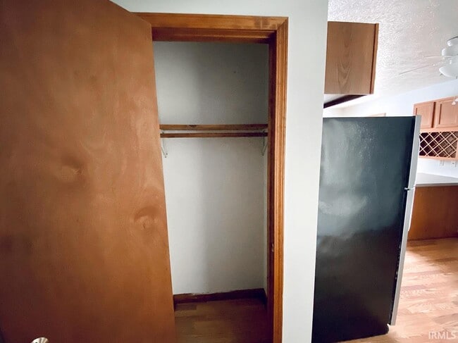 Photo - 1418 S Palmer Ave