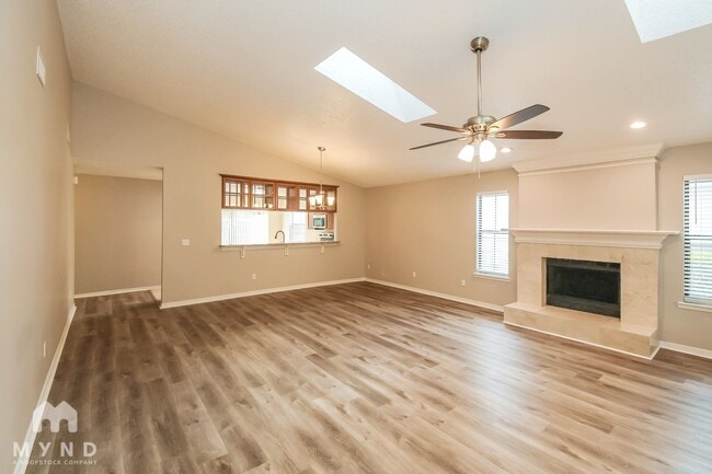 Photo - 5464 Spring Brook Rd