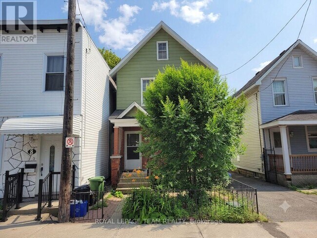 Photo - 14 Poplar St Unit 1