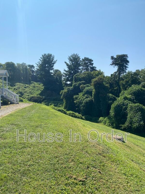 Photo - 46 Spicewood Rd