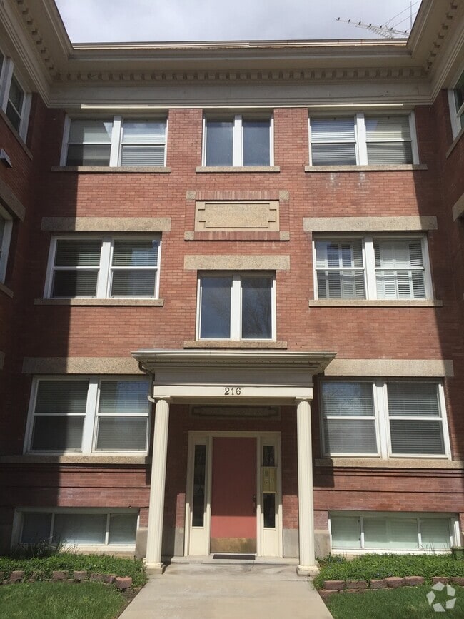 Building Photo - 216 W North Temple St Unit 216 W North Temple E.Sasser Rental