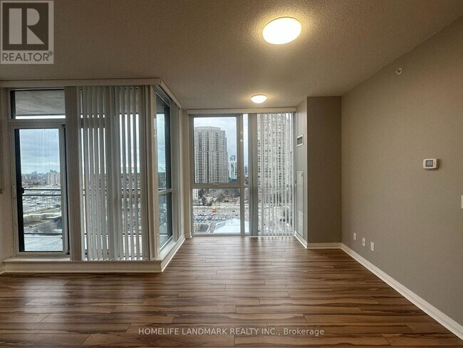 Photo - 75 Eglinton Ave W Unit 1102