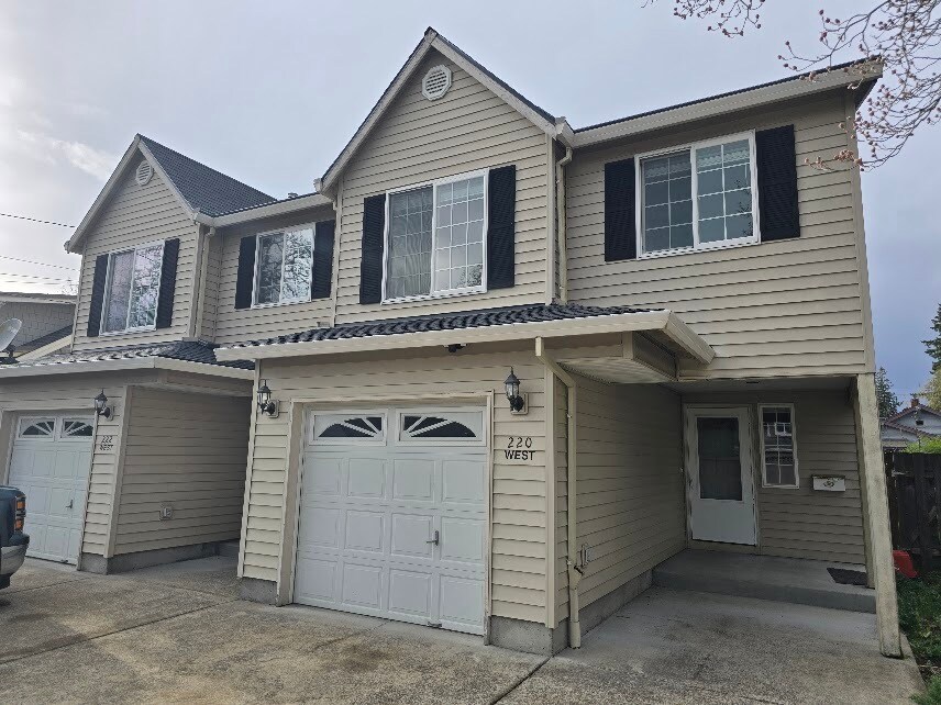Photo - 222 W Hereford St Townhome