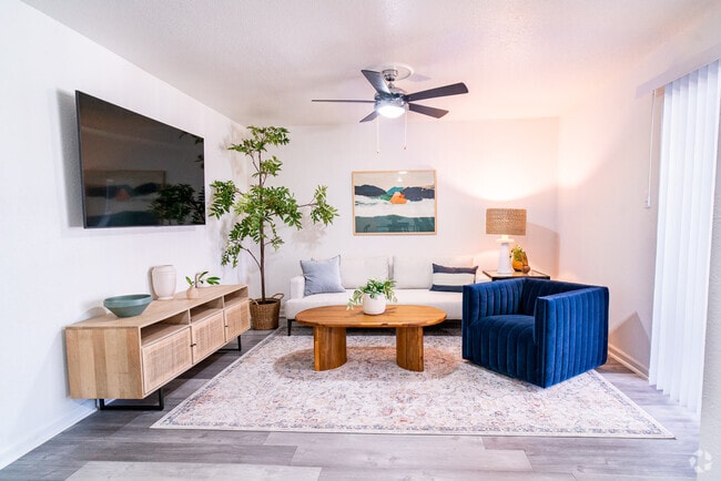 Building Photo - The Patten West Rental