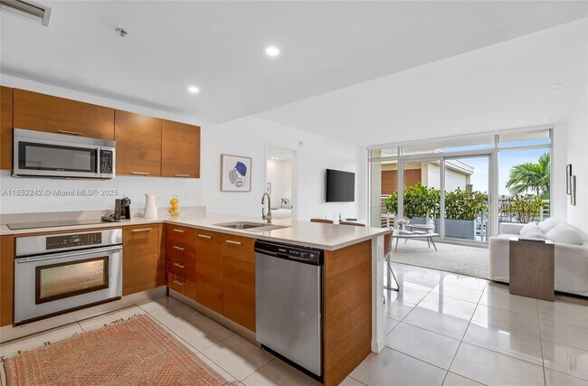 Building Photo - 3250 NE 1st Ave Unit 605 Rental