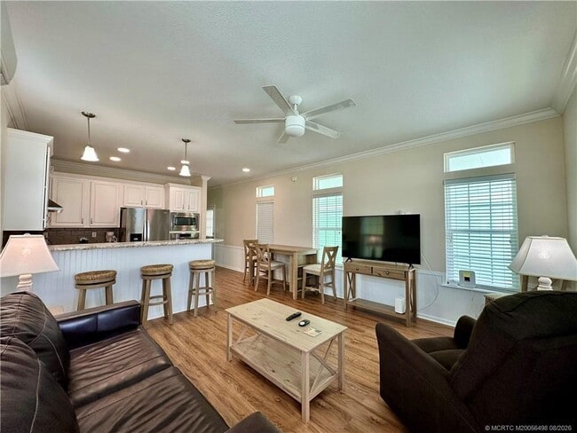 Photo - 437 NE Intercoastal Dr