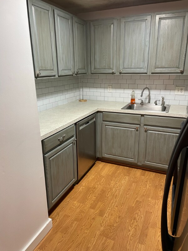 Photo - 1 Lancelot Court Unit 8-24