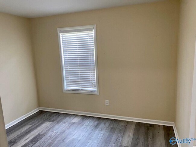 Photo - 115 Ryland Ridge Cir