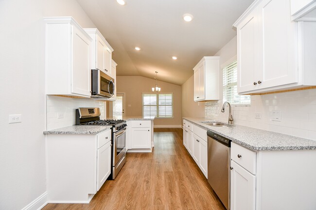 Photo - 2700 Diamond Reef Ln