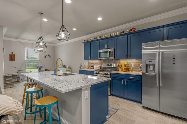 Photo - Beautiful 3 bedroom/2 bathroom in Willow Heights