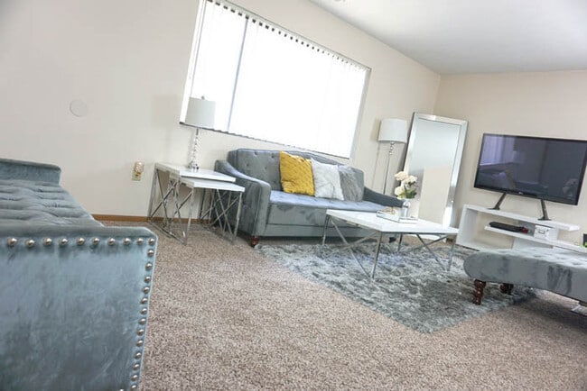 Keystone Park Apartments - Benson