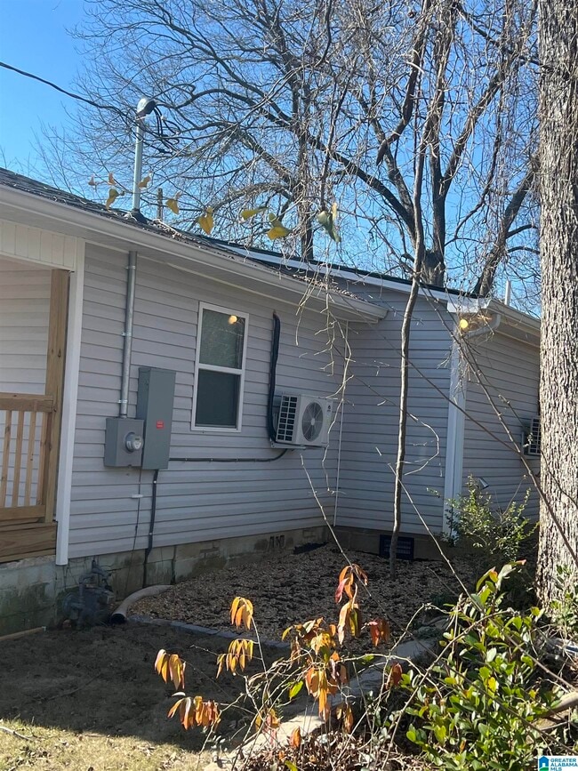 Photo - 2710 17th St S