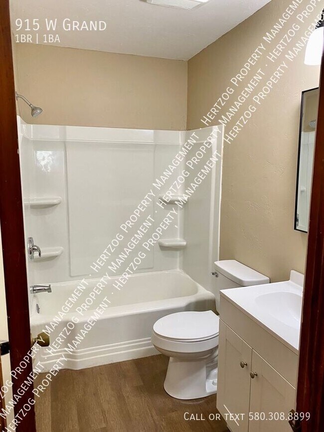 Charming Duplex for Rent Affordable 1 Be... Rental House Rental in