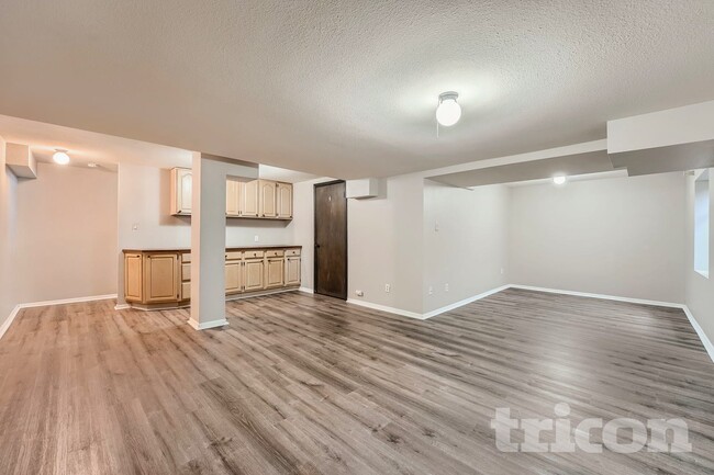 Photo - 6591 N Windmont Ave