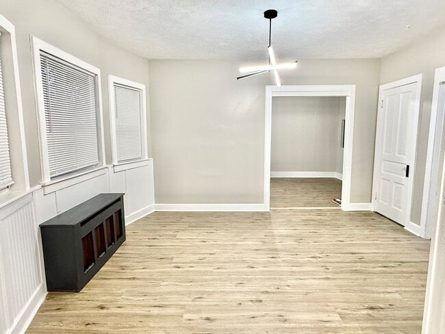 Photo - 2007 S 8th St Unit Lower