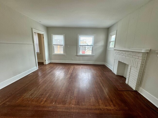 Photo - 2309 Washington Ave Unit #2 WASHINGTON 2309