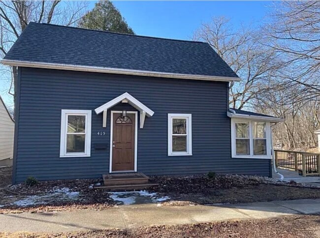 Photo - 415 Kellogg St