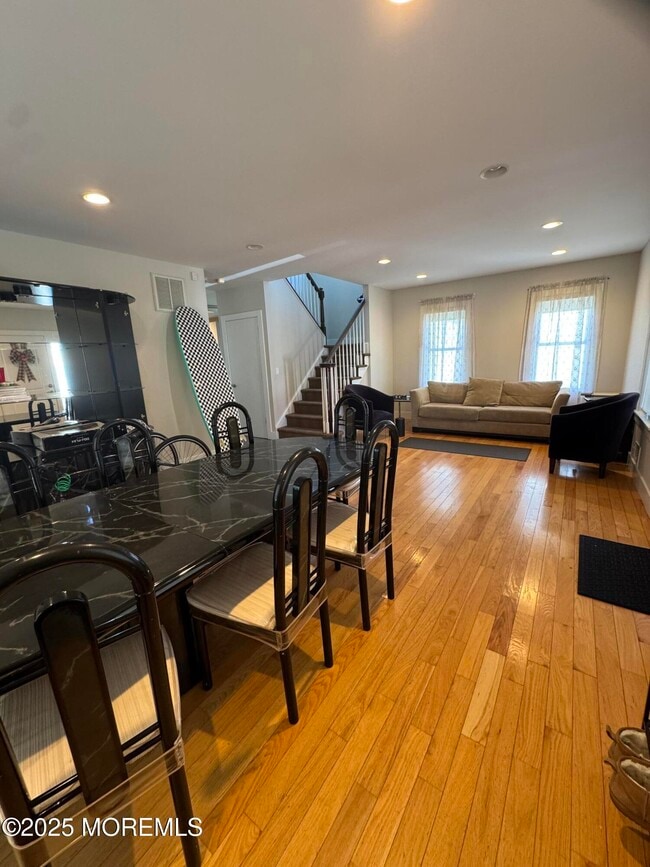 Photo - 106 Poplar Ave