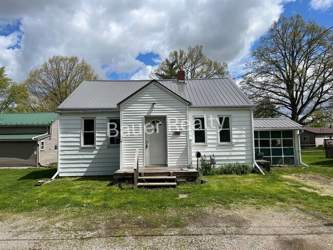 Building Photo - kan Unit front