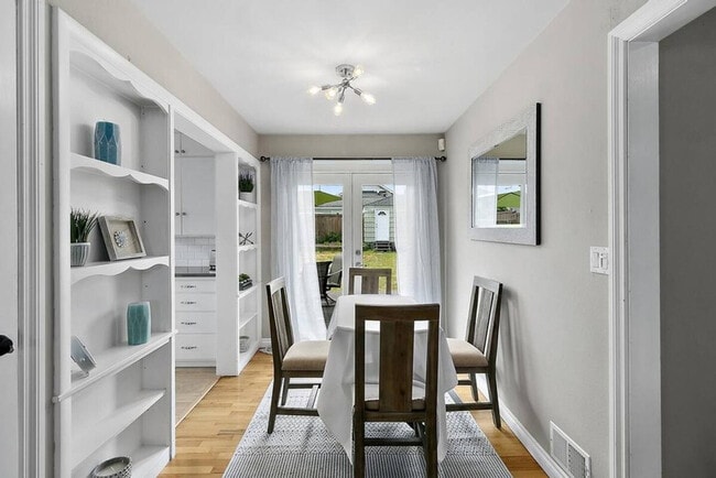 Photo - 4506 N Ferdinand St Unit ID1296618P