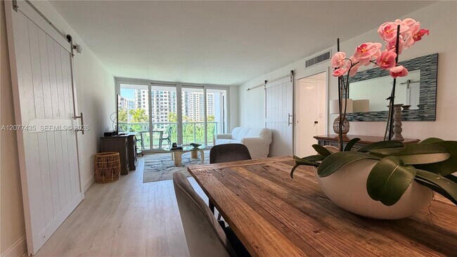 Photo - 100 Bayview Dr Unit 431