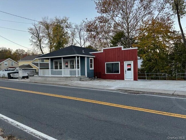 Photo - 32 Western Ave Unit Suite 3