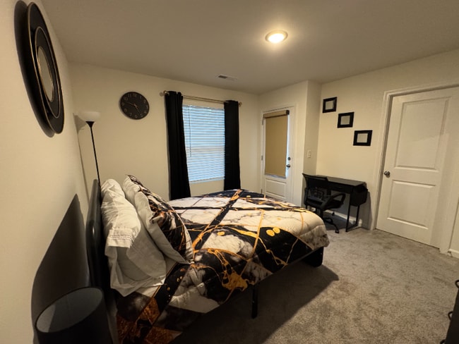 Photo - 533 Gantt St