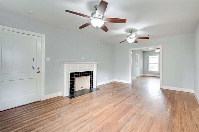 Photo - 1852 Sul Ross St